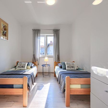 Apartment Boris - Rac160 By Interhome Rasa Exterior photo